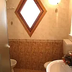 Annie Apartment