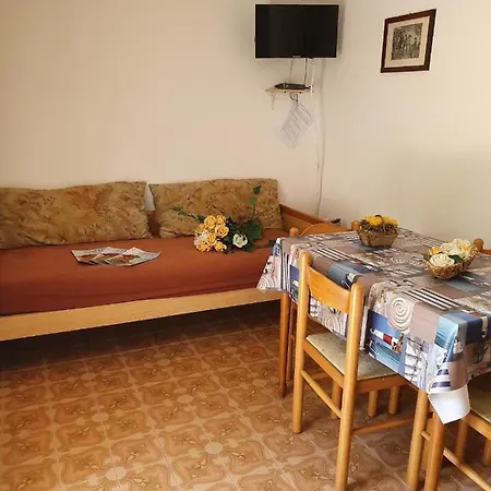 Annie Διαμέρισμα